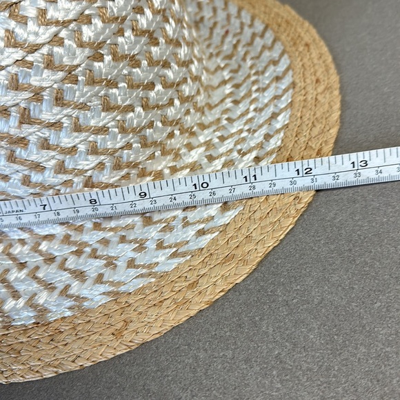 Kate Landry tan and white hat - Picture 8 of 8